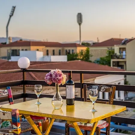 Ivy's Leaves, Value Flat In The Inner Chania Apartment