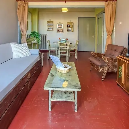 Ivy's Leaves, Value Flat In The Inner Chania Apartment