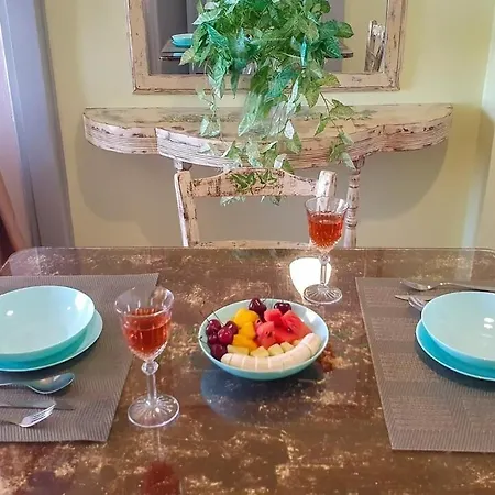 Ivy's Leaves, Value Flat In The Inner Chania Apartment